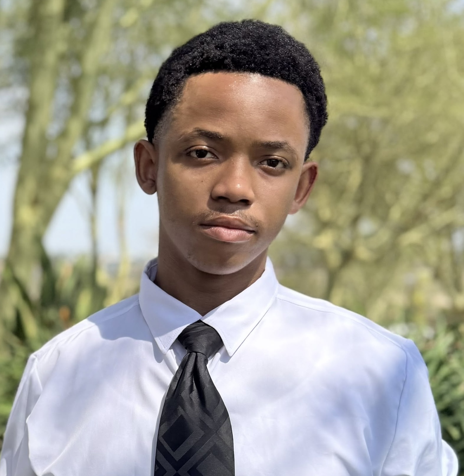 Njabulo, Co-founder and Strategy Director of CHRONA STUDIOS, digital marketing for family owned brick and mortar and product-based businesses